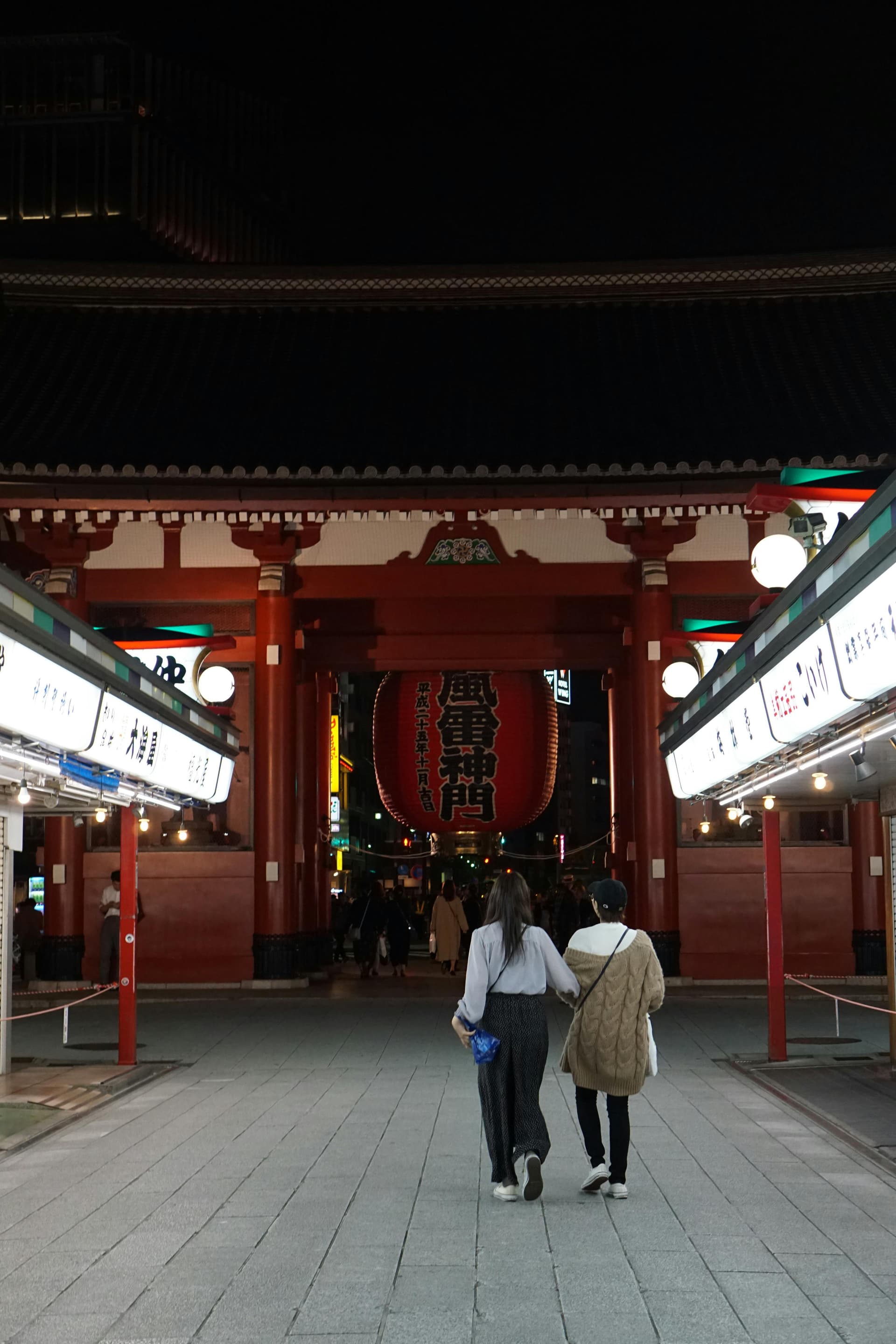 Walking Tokyo: What a Walking Tour Actually Involves