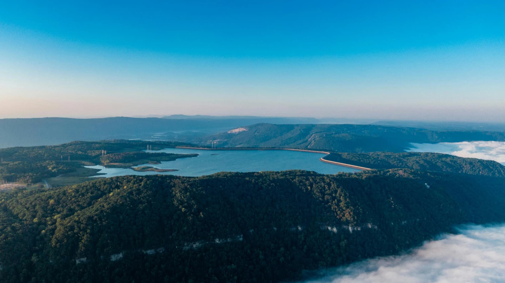 Lake Okutama Tokyo: Mountains, Caves and a Floating Bridge
