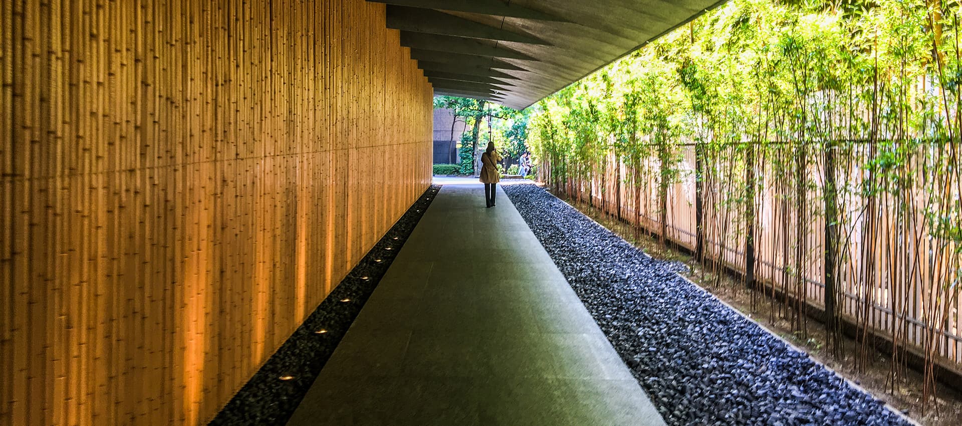 Bamboo-walled entrance corridor at Nezu Museum designed by Kengo Kuma in Omotesando