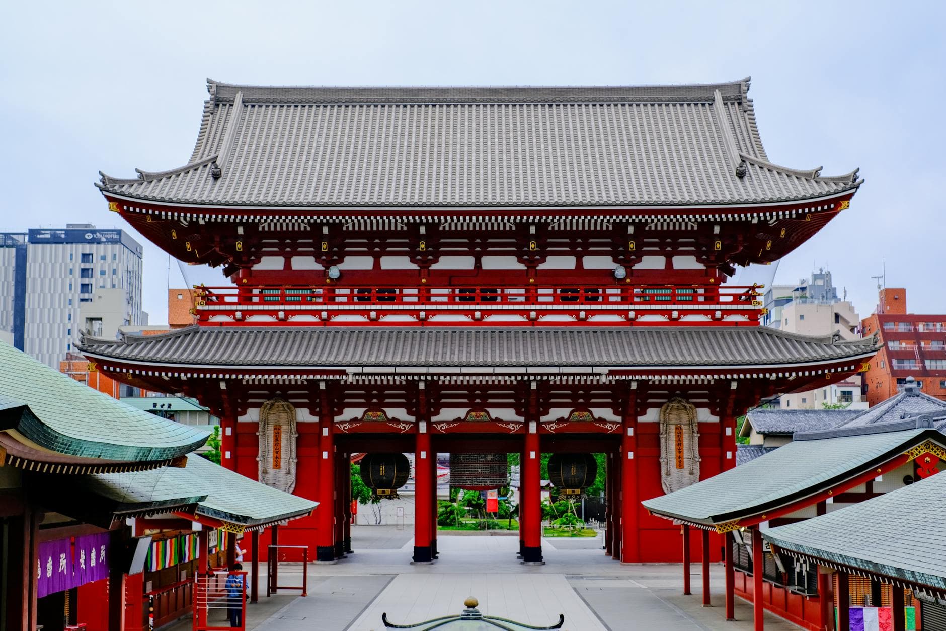 Historic main gate of Senso-ji Temple in Tokyo with traditional curved roof and lantern
